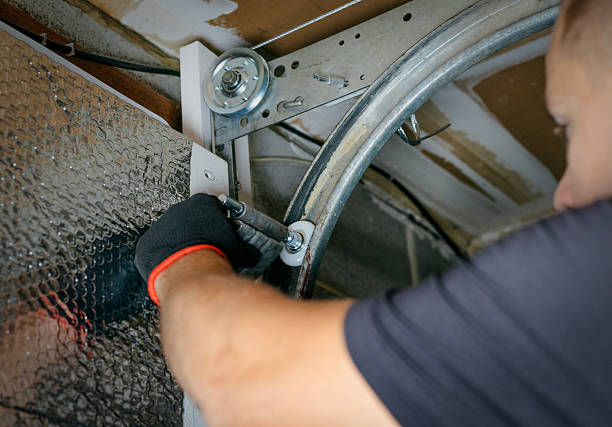 Affordable Garage Door Roller Replacement solutions in Douglas, MI